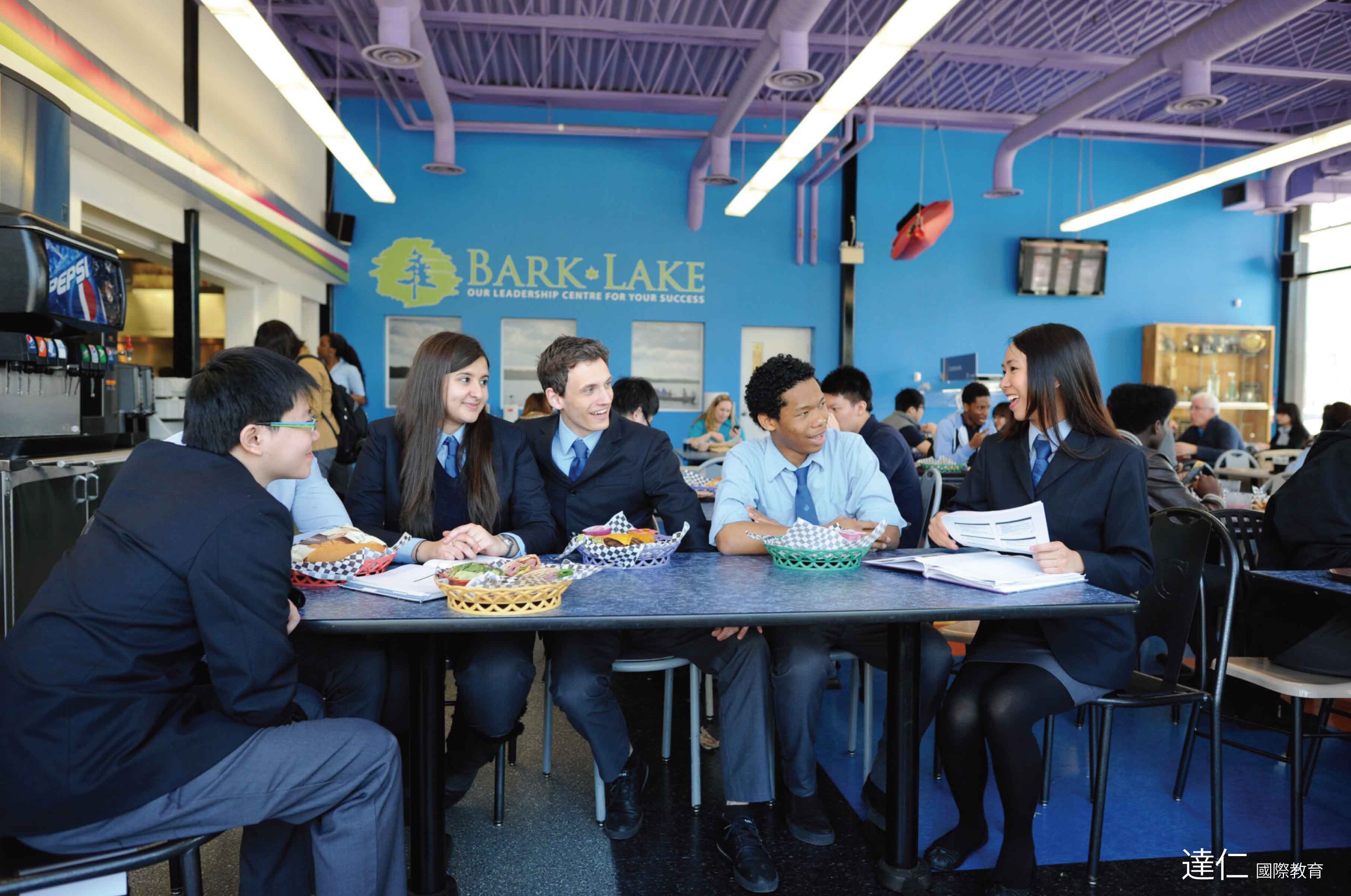 2026年暑假16天 加拿大特優高中暑期營 2026 Canadian Top High School Summer Camp