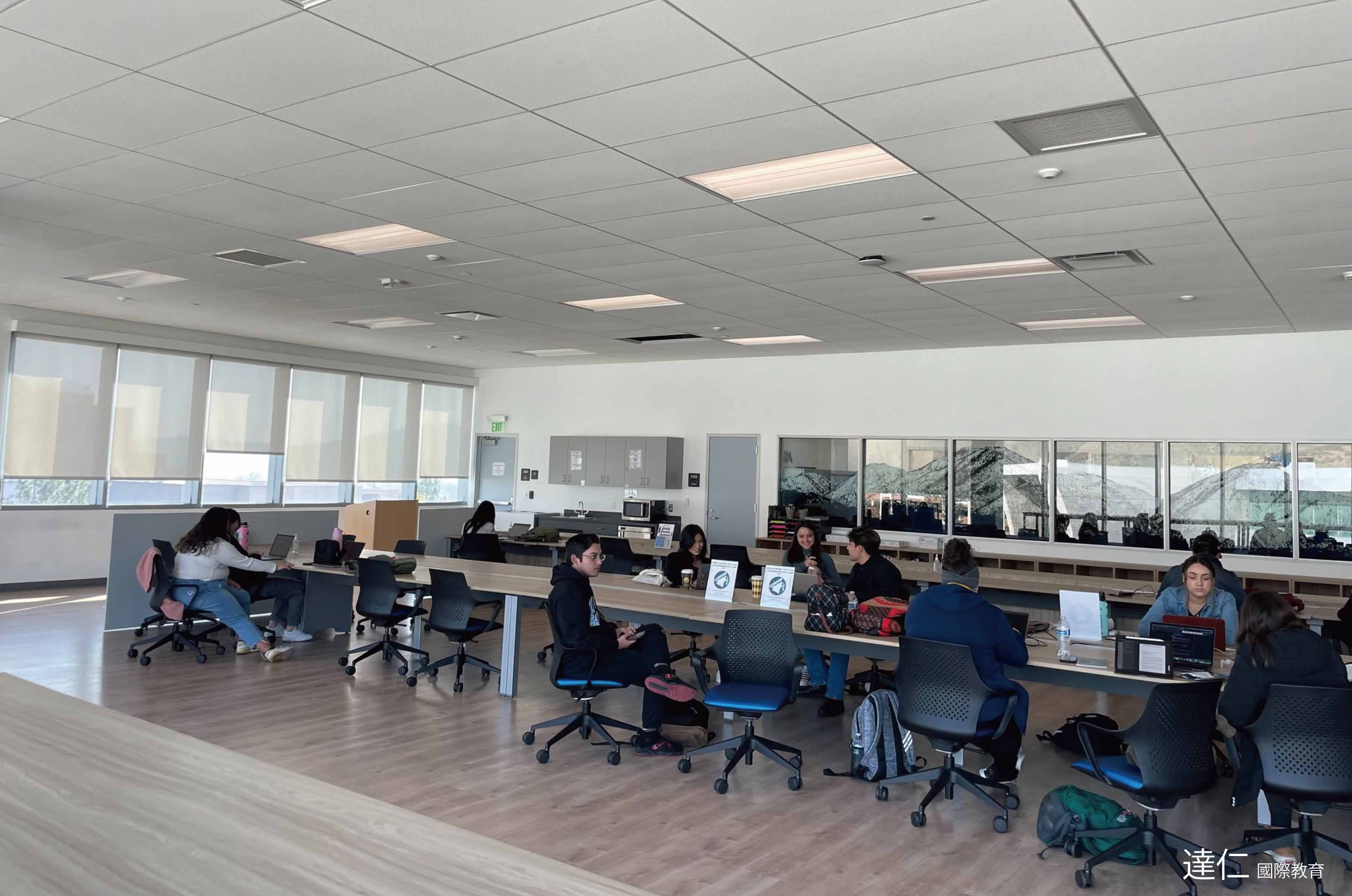 加州州立大學聖貝納迪諾分校_California_State_University_San_Bernardino