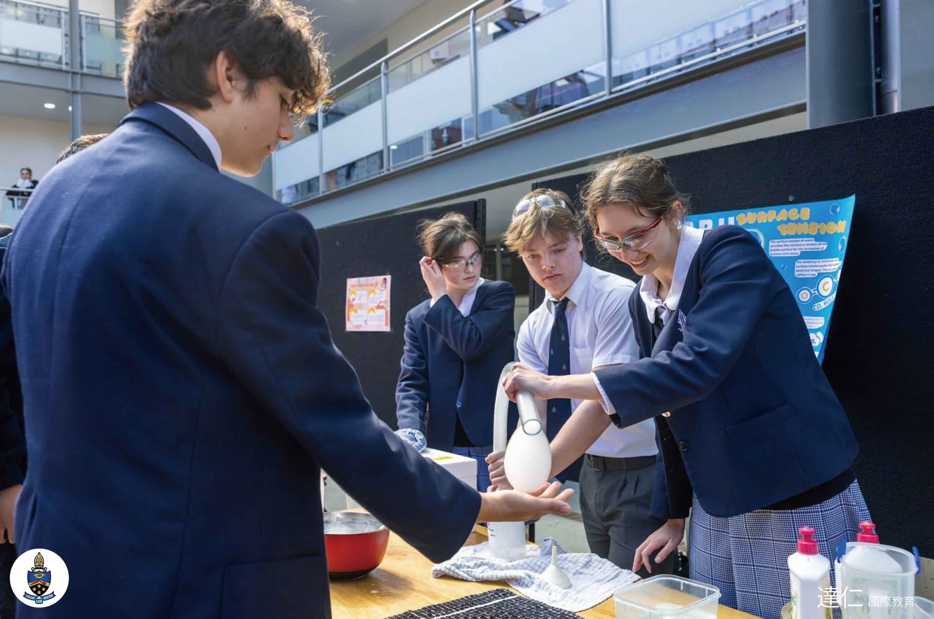 雷德蘭茲學校_Redlands_School