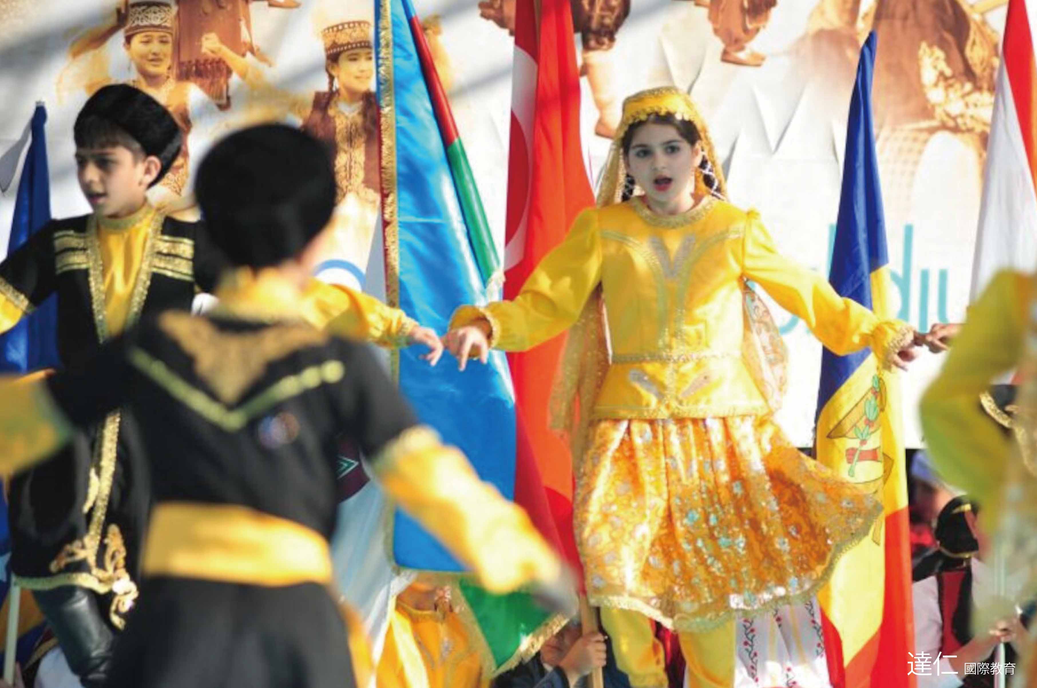 土耳其恰納卡萊國際民俗舞蹈音樂節_Türkiye_Çanakkale_Folk_Dance_Festival
